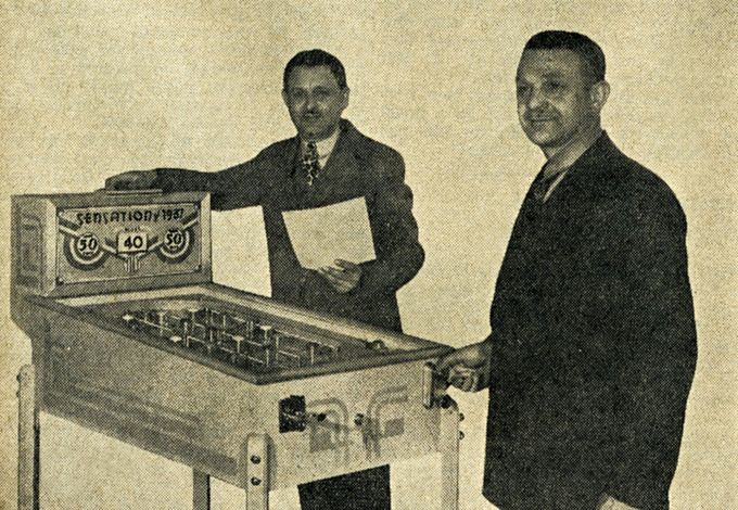 Spellbound Pinball Machine (Chicago Coin, 1946)