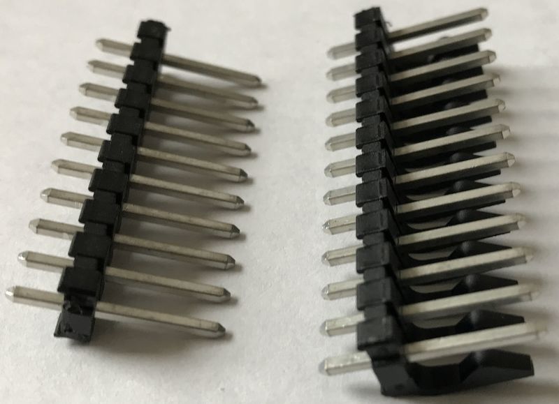 Fichier:0156 HeaderPins 2017-12-31.jpg